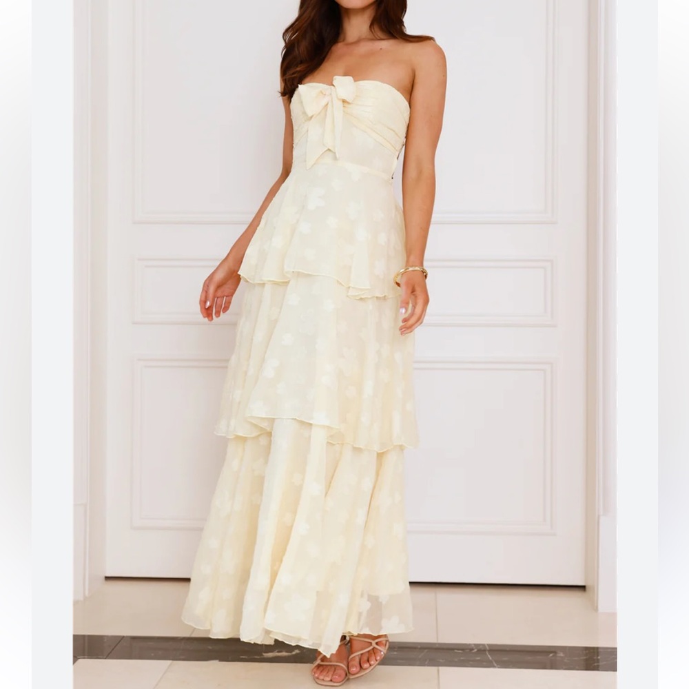 Hello Molly Sz 6 Tranquil Twilight Strapless Maxi Dress Yellow • NWOT